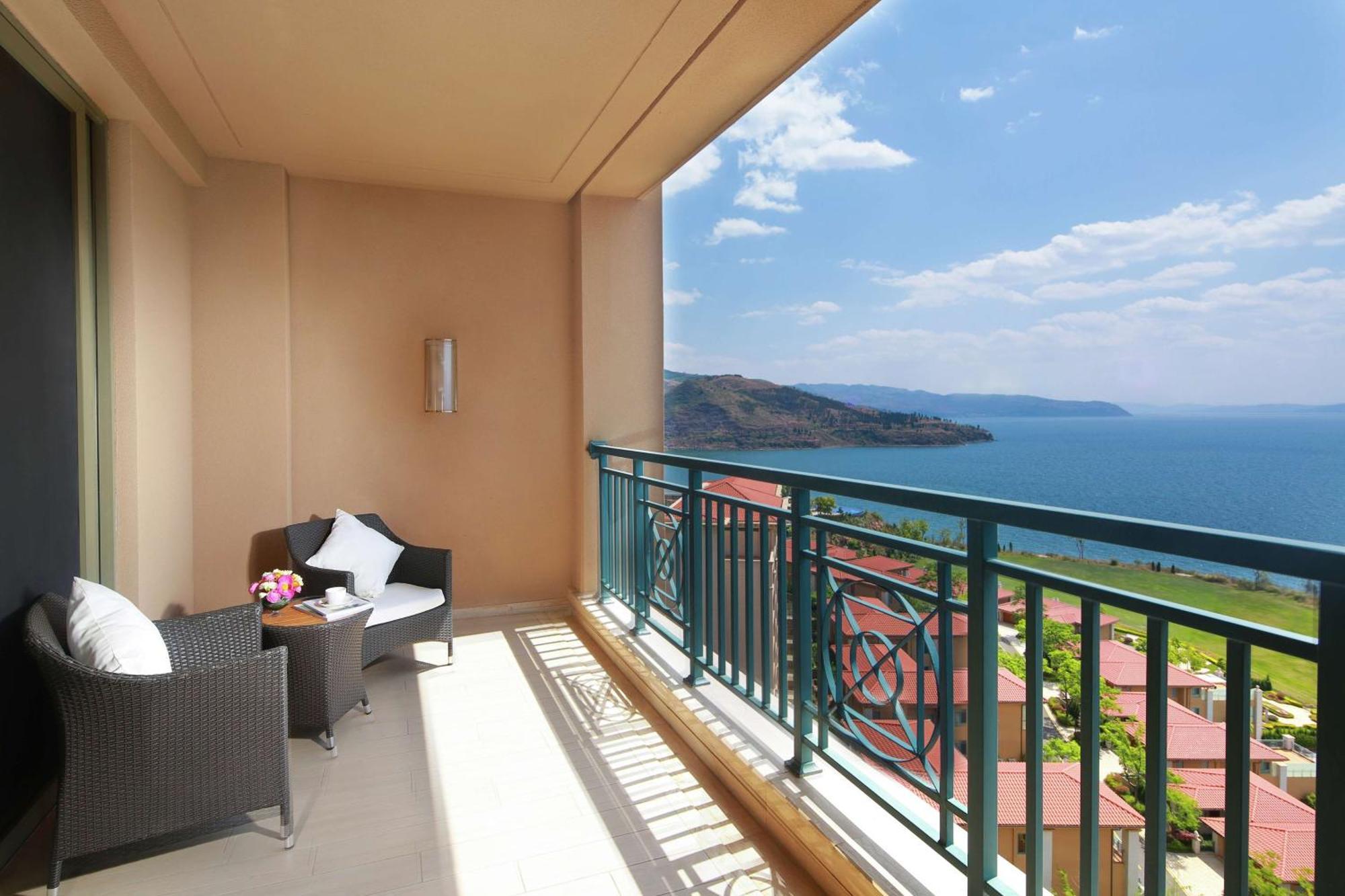 Hilton Yuxi Fuxian Lake Chengjiang  Dış mekan fotoğraf