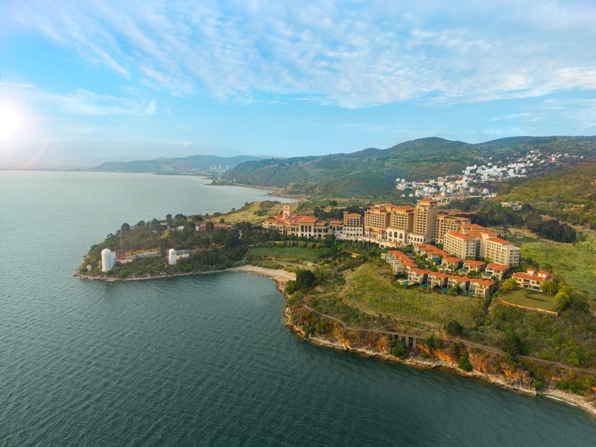 Hilton Yuxi Fuxian Lake Chengjiang  Dış mekan fotoğraf