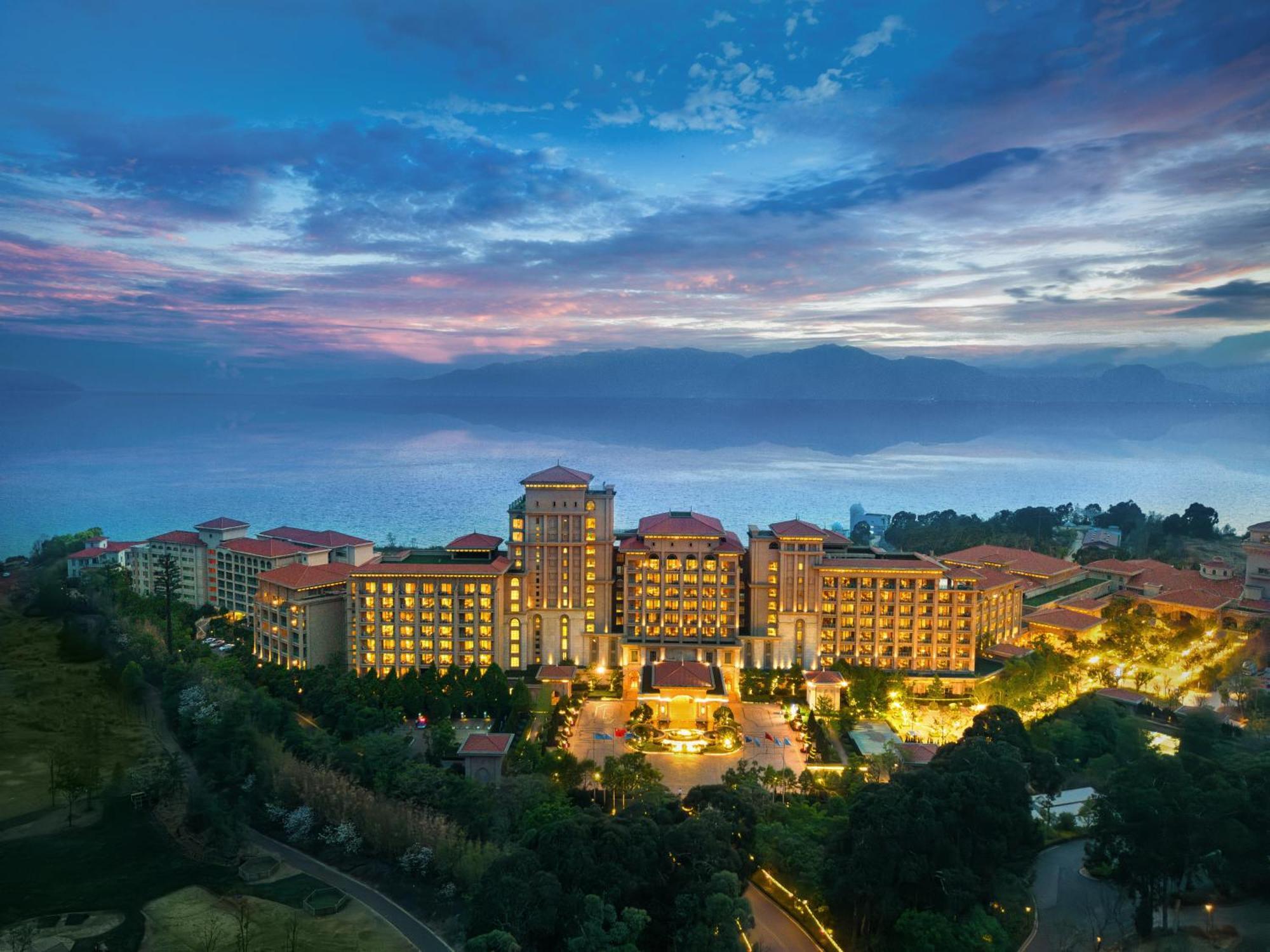 Hilton Yuxi Fuxian Lake Chengjiang  Dış mekan fotoğraf